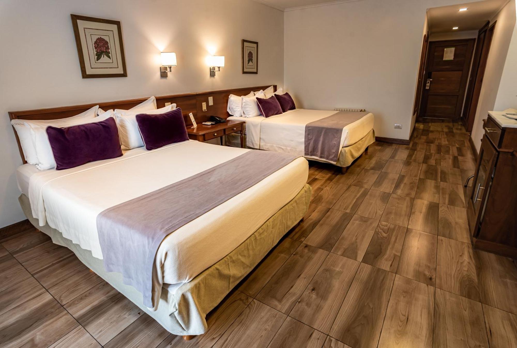 Hotel Saint George Puerto Iguazú Exteriör bild
