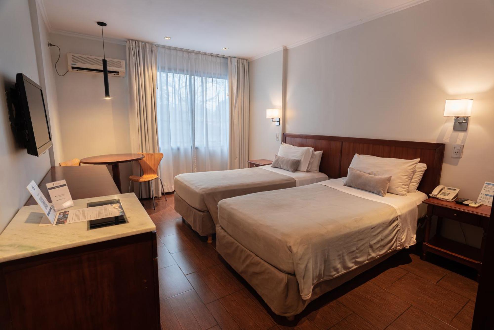 Hotel Saint George Puerto Iguazú Exteriör bild